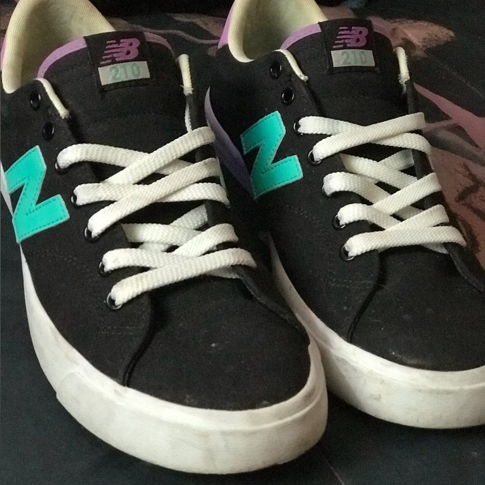 New balance 210 skateboard shoes